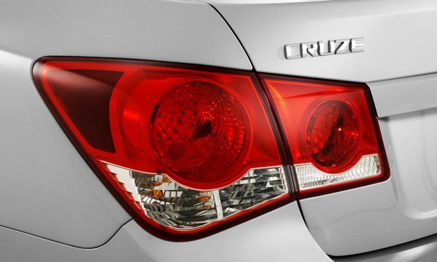  Holden Cruze Sedan 2009 года  (фото 29 из 35)